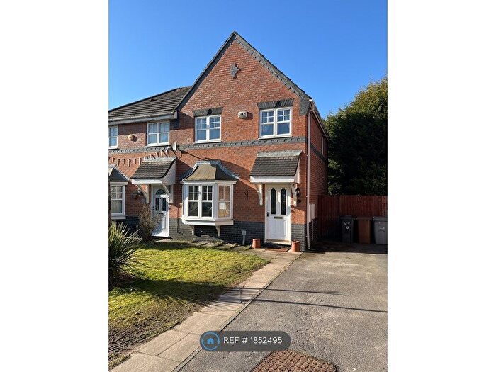 3 Bedroom Semi-Detached House To Rent In Chaucer Grove, Sandbach, CW11