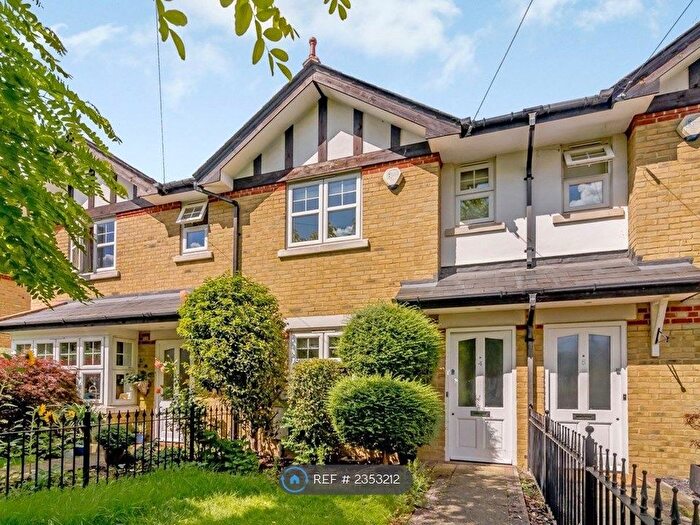 3 Bedroom Terraced House To Rent In Annaleigh Place, Walton-On-Thames, KT12