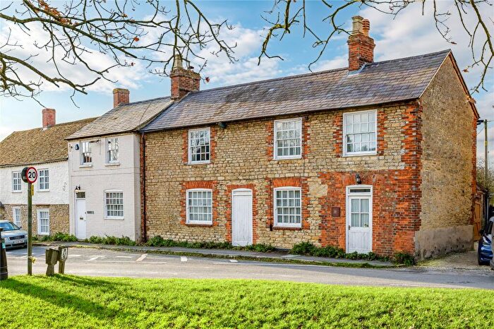 4 Bedroom Semi Detached House For Sale In The Green, Great Milton, Oxford, OX44