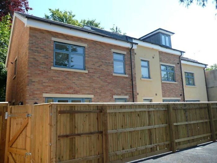 1 Bedroom Flat To Rent In Annabel Court, Dene Road, Andover, SP10