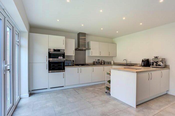 4 Bedroom Detached House For Sale In Armett Close, Congleton, CW12
