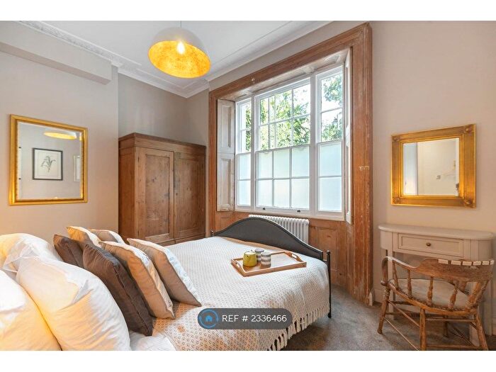 1 Bedroom Flat To Rent In Barnsbury Park, London, N1