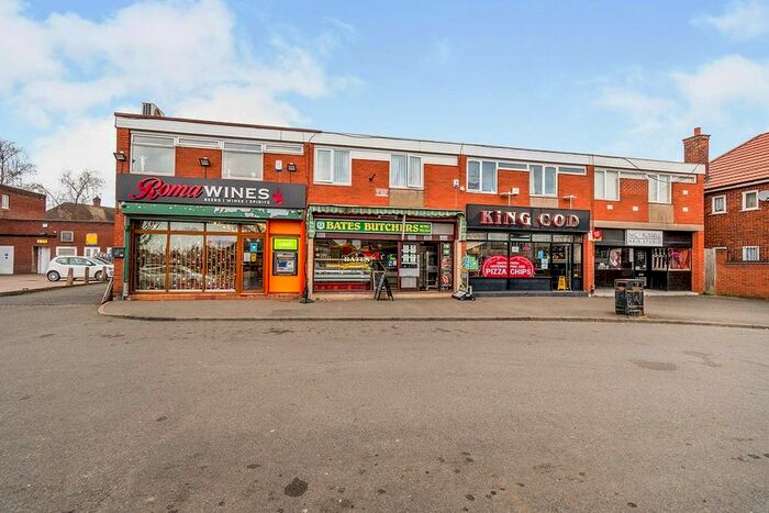 2 Bedroom Flat To Rent In A Pendeford Avenue, Wolverhampton, WV6