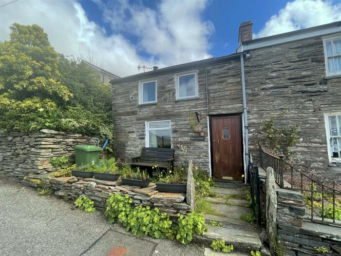 2 Bedroom End Of Terrace House For Sale In Llainwen, Pantllwyd, Llan Ffestiniog, LL41