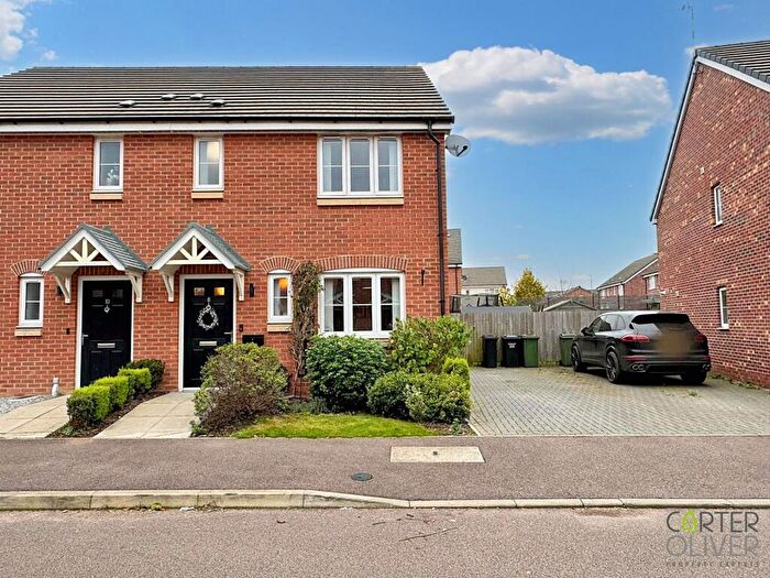 3 Bedroom Semi-Detached House For Sale In Vedonis Road, Lutterworth, LE17