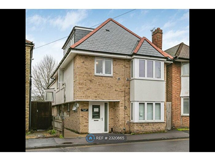 1 Bedroom Flat To Rent In City View Lodge, Cambridge, CB4