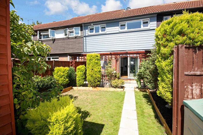 3 Bedroom Terraced House To Rent In Parkside, Basildon, SS13