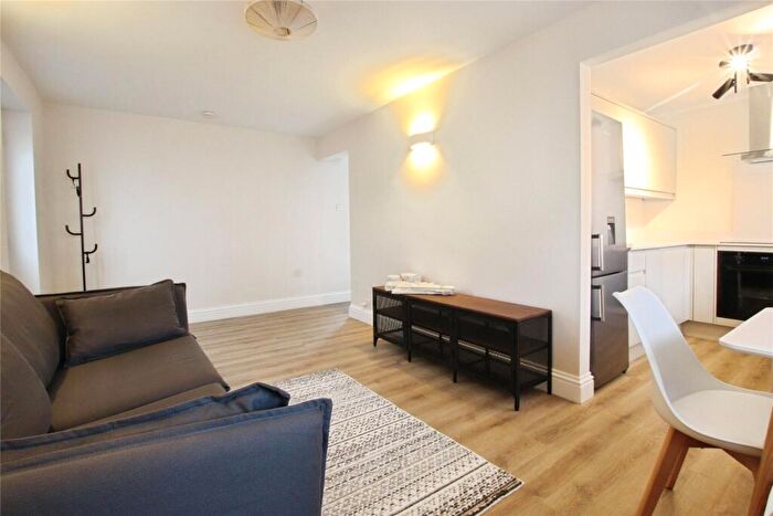 1 Bedroom Apartment To Rent In High Street, Bray, Maidenhead, Berkshire, SL6