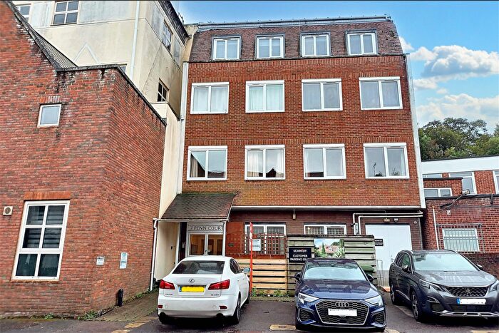 2 Bedroom Flat To Rent In Winchester City Centre, SO23