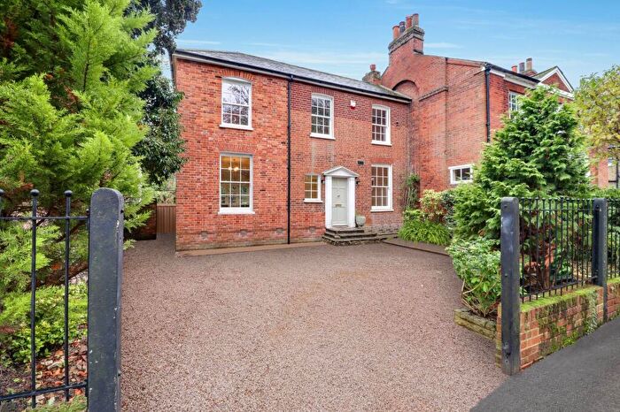 3 Bedroom Semi Detached House To Rent In Angel Road, Thames Ditton, KT7