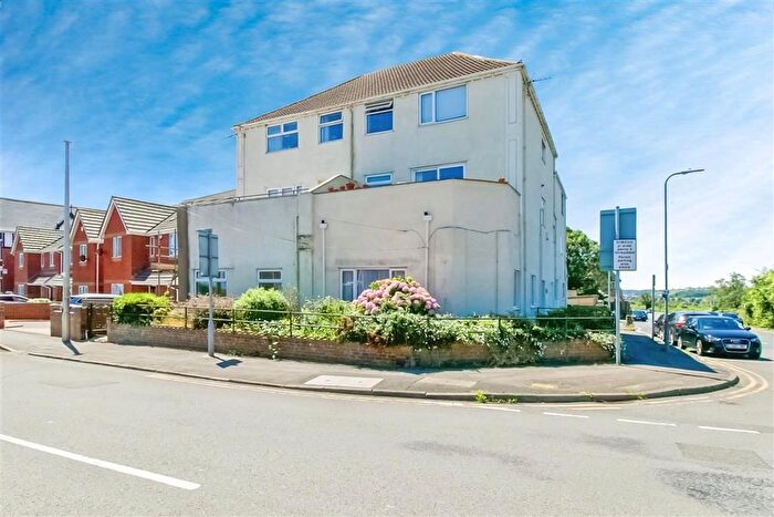 2 Bedroom Flat For Sale In Friars Road, Barry, CF62