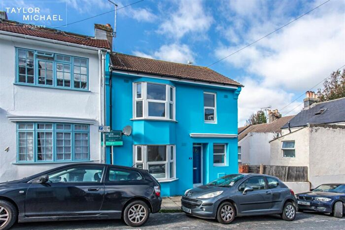 6 Bedroom End Of Terrace House To Rent In Cromwell Street, Brighton, BN2
