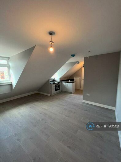 1 Bedroom Flat To Rent In Cyprus Road, Leicester, LE2