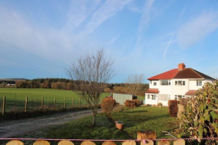 3 Bedroom Property To Rent In Crown Estate, Holywell, CH8