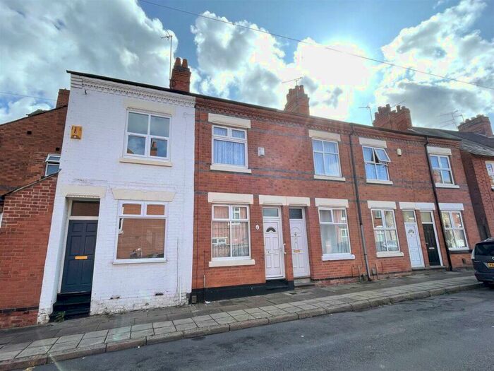 3 Bedroom Terraced House To Rent In Muriel Road, Leicester, LE3