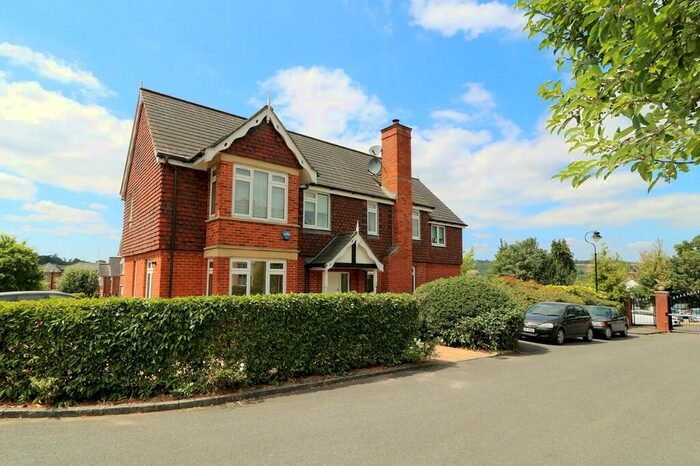 5 Bedroom Detached House For Sale In Downsview Gardens, Dorking, RH4