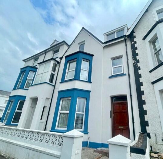 1 Bedroom Flat To Rent In Clarence Road, Llandudno, LL30