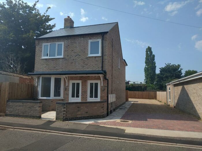 2 Bedroom Apartment To Rent In Churchfield Road, Peterborough, PE4