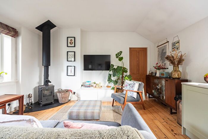 2 Bedroom Flat For Sale In / Seafield Avenue, Edinburgh, EH6