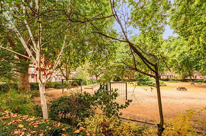 1 Bedroom Flat For Sale In Nevern Square, London, SW5