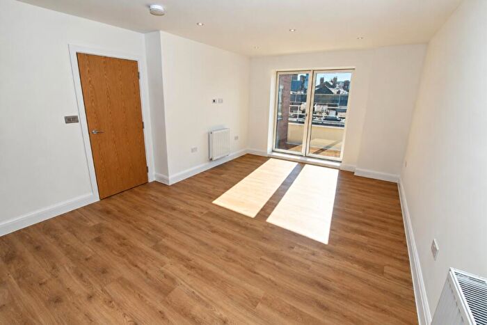 2 Bedroom Apartment For Sale In Haddington Court, William Street, Herne Bay, CT6