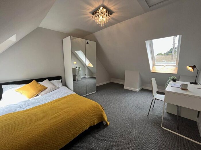 1 Bedroom Semi Detached House To Rent In Scalford Drive, Nottingham, NG8