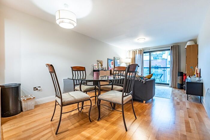 1 Bedroom Flat To Rent In Montaigne Close, London, SW1P