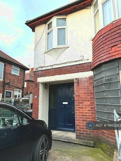 4 Bedroom Flat To Rent In St. Winifreds Avenue West, Harrogate, HG2