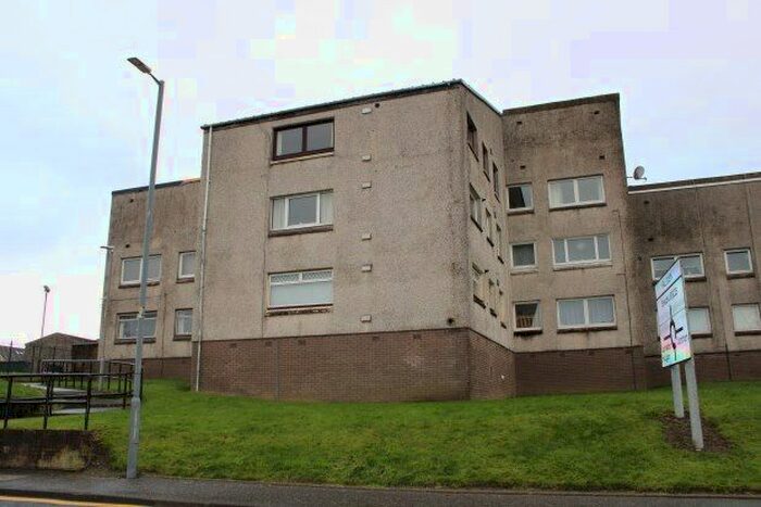 2 Bedroom Flat To Rent In Inchkeith Place, Falkirk FK1