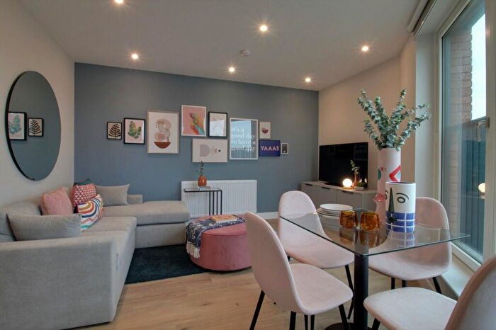 2 Bedroom Apartment To Rent In The Barker, Snow Hill Wharf, Shadwell Street, Birmingham, B4