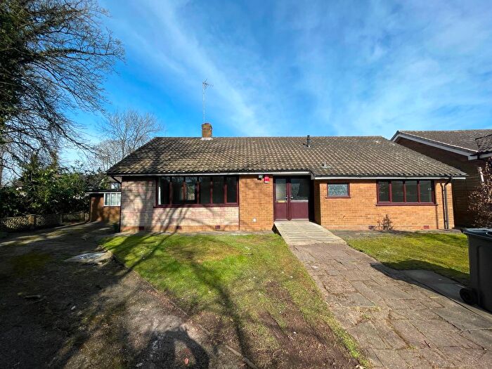 3 Bedroom Bungalow To Rent In Bracken Wood, Walsall, WS5