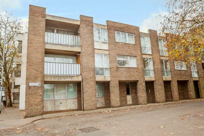 2 Bedroom Flat To Rent In Lloyds House, Regent Terrace, Cambridge, CB2