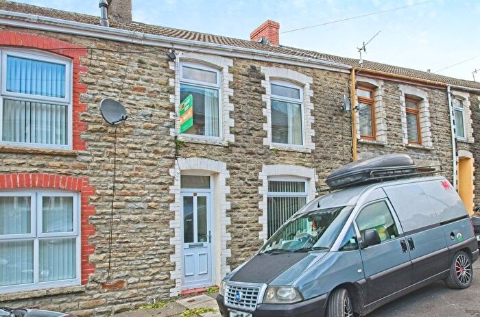 3 Bedroom Terraced House To Rent In Albany Road, Pontycymer, Bridgend, CF32