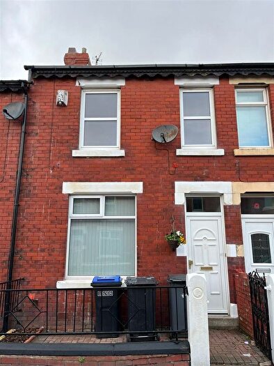 2 Bedroom Terraced House To Rent In Cunliffe Road, Blackpool, Lancashire, FY1