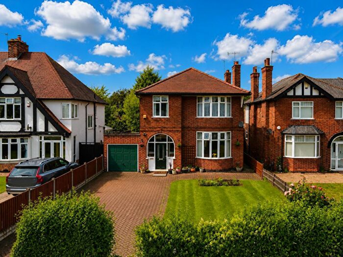 4 Bedroom Detached House For Sale In Ruddington Lane, Wilford, NG11