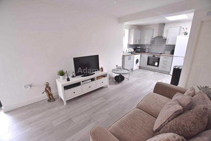 1 Bedroom Apartment To Rent In Park View Drive South, Reading, RG10