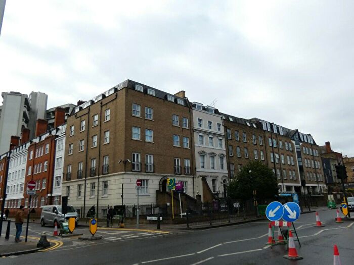 3 Bedroom Flat To Rent In Temple Street, Hackney, London, E2