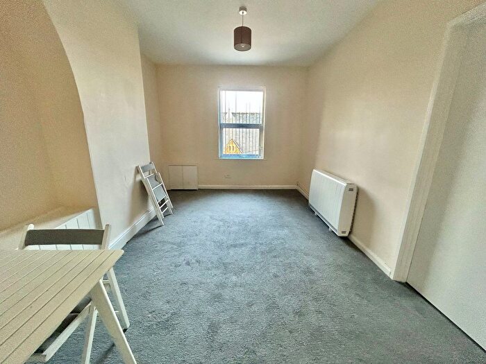1 Bedroom Flat To Rent In Main Street, Bulwell, Nottingham, NG6