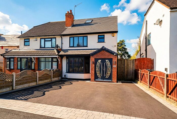 5 Bedroom Semi Detached House For Sale In Kedleston Road, Hall Green, B28