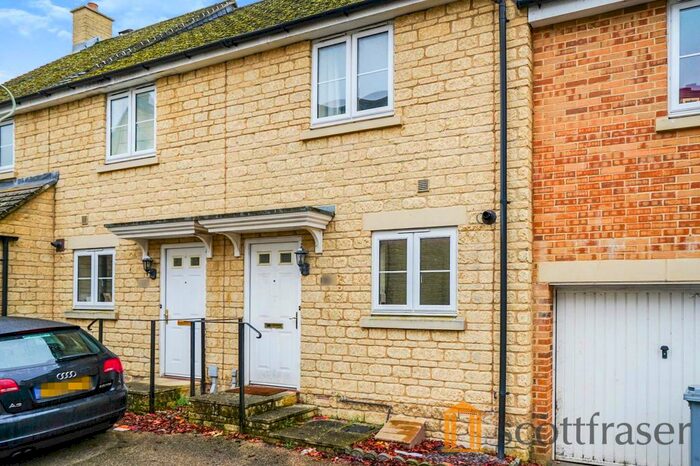 2 Bedroom Terraced House To Rent In Park View Road, Witney OX28