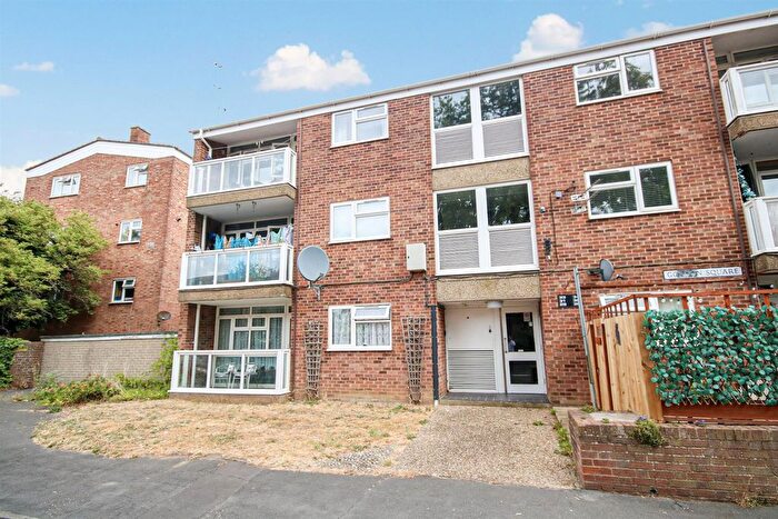 1 Bedroom Flat For Sale In Gordon Square, Norwich, NR1