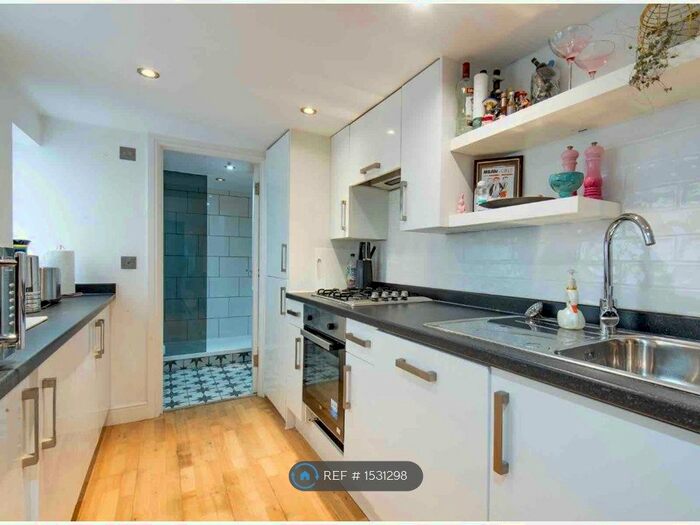 1 Bedroom Flat To Rent In Brighton, Brighton, BN2