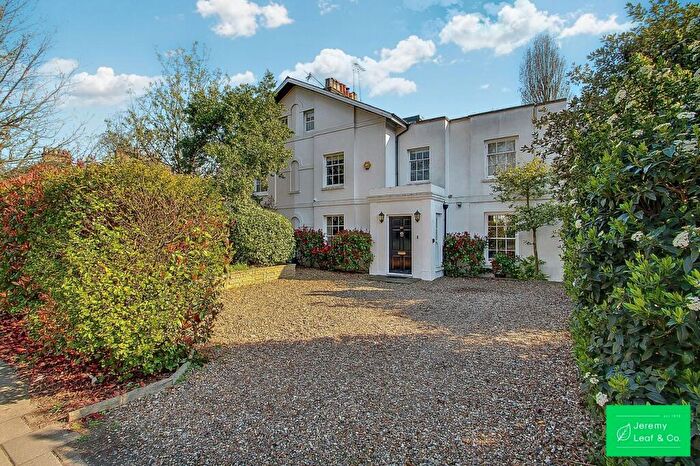 5 Bedroom Character Property For Sale In Fortis Green, London, N2