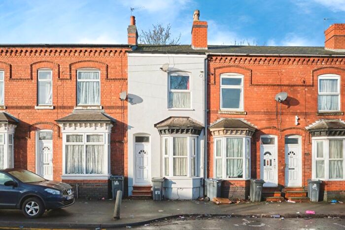 3 Bedroom Terraced House For Sale In Golden Hillock Road, Birmingham, West Midlands, B11