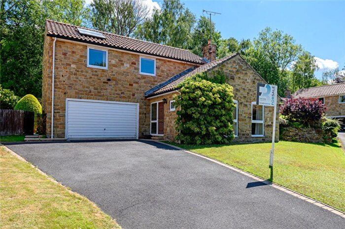 4 Bedroom Detached House For Sale In Cornmill Lane, Bardsey, LS17