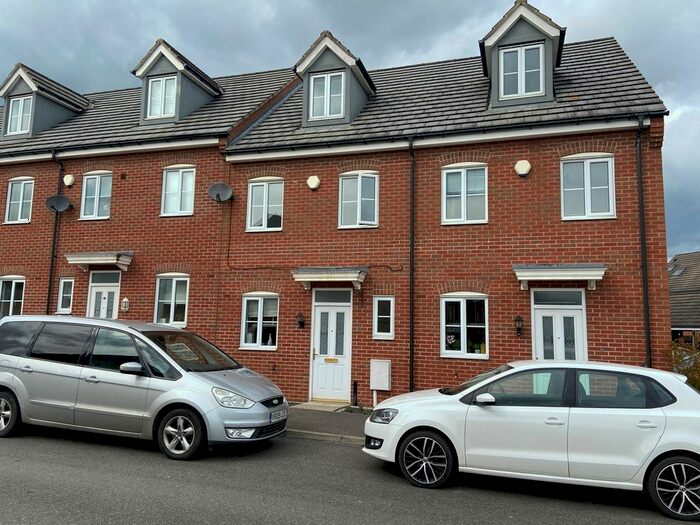 3 Bedroom Terraced House To Rent In Coltsfoot Drive, Bourne, PE10