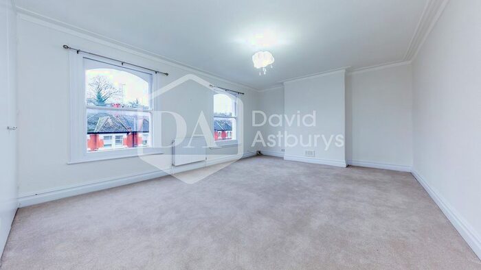 3 Bedroom Flat To Rent In Rosebery Road, Muswell Hill, London N10