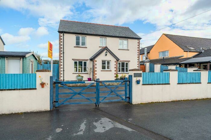 3 Bedroom Detached House For Sale In Hay On Wye, Miles, LD3