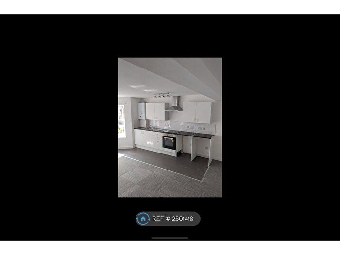 2 Bedroom Flat To Rent In Great Western Mews, Yeovil, BA21