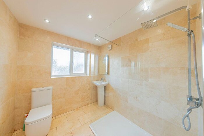 4 Bedroom Detached House For Sale In Vincent Close, Old Hall, WA5